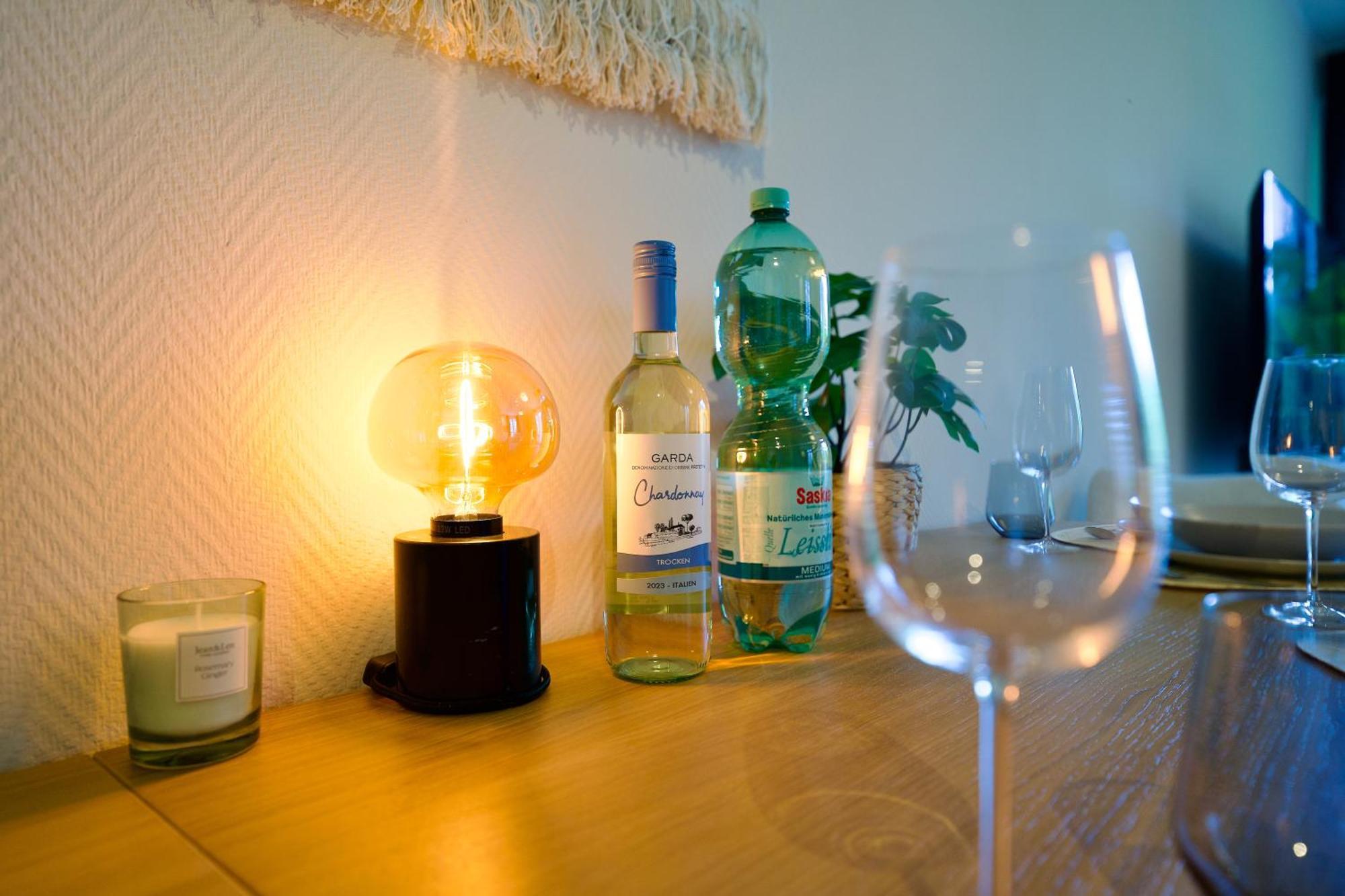 Apartment Edler Wohnraum Schwanenteich-oase Mit Balkon, Kaffeevollautomat, Lift & Parkplatz *